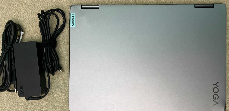 Ноутбук Екран: Екран: 14