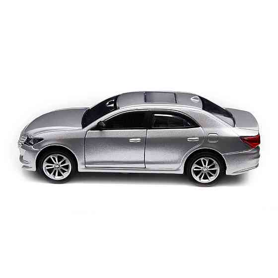 Автомодель - Toyota Crown (срібляст.) Днепр