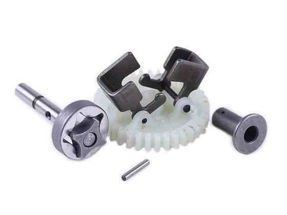 Масляный насос с приводной шестерней ограничения оборотов на дизельный двигатель мотоблок дизель 170D Мукачево