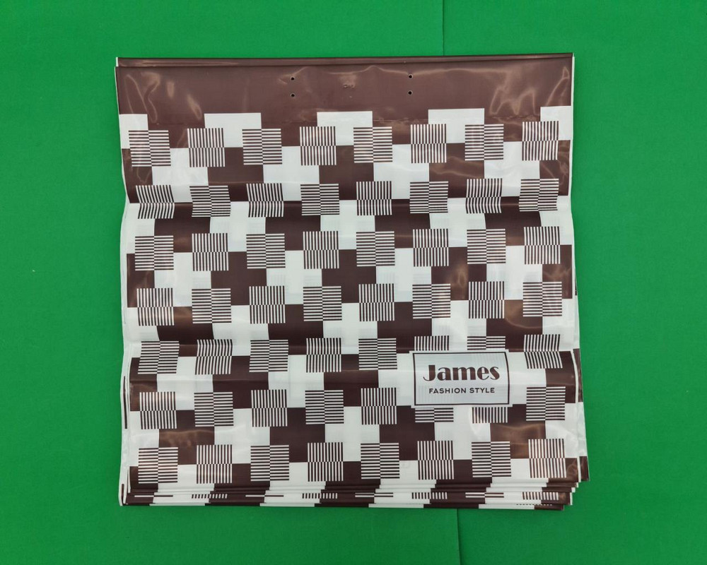 Пакет с пластиковой ручкой (36х37)  