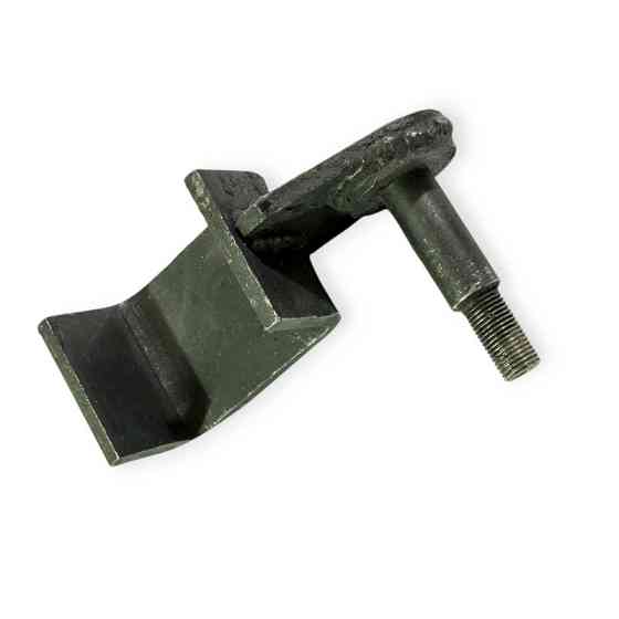 Кронштейн ГАЗ 3302 заднього нижній правий амортизатора Мукачево