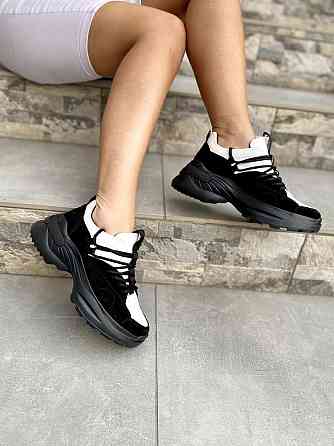 RONE Кросівки жіночі RONE 019 біло/чорні (весна-осінь, шкіра+замша натуральна) (4139) лише 39р. Коломия