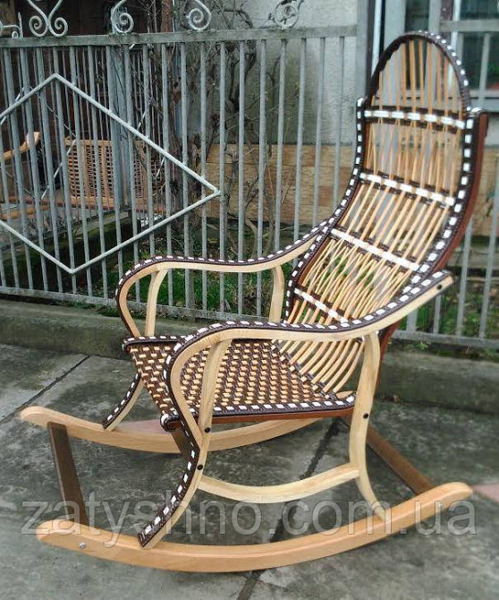 Крісло гойдалка плетене з лози чорна Київ - фото 1