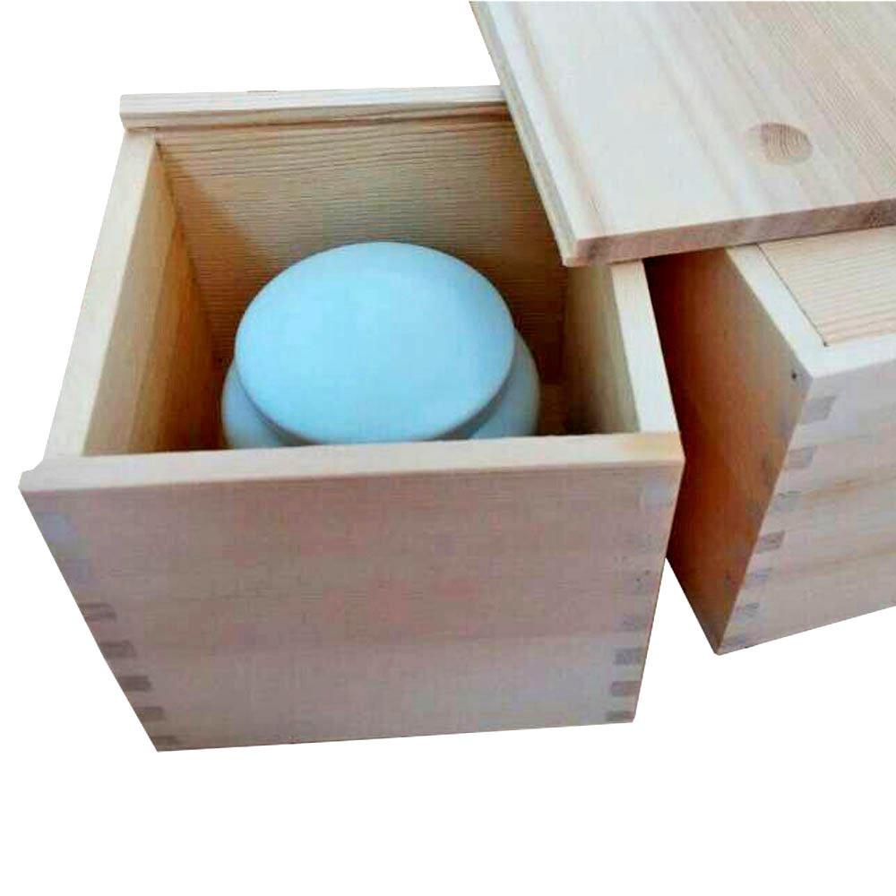 Подарочная коробка 