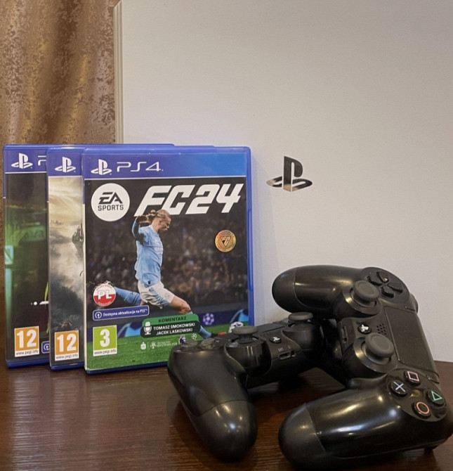 Приставка Sony PlayStation 4 Pro + 2 джойстика. Киев - изображение 4