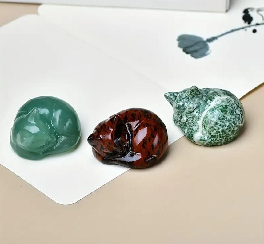 Фигурка кота из натурального камня граната, 40 мм. Талисман с котом из граната Киев - изображение 2