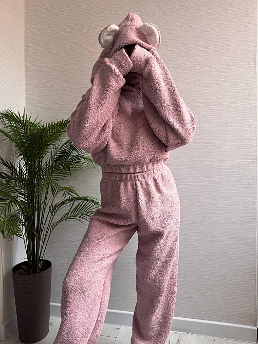 Жіноча стильна домашня плюшева піжама з вушками хутро тедді Пудра Одеса - фото 2