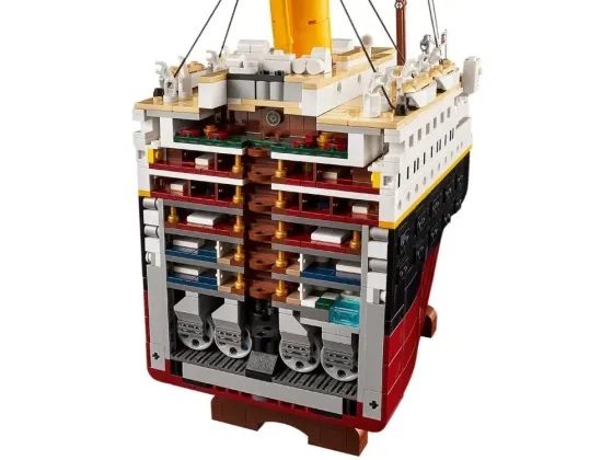 Конструктор Creator Expert Titanic (9090 деталей) — масштабна колекційна модель легендарного корабля Київ