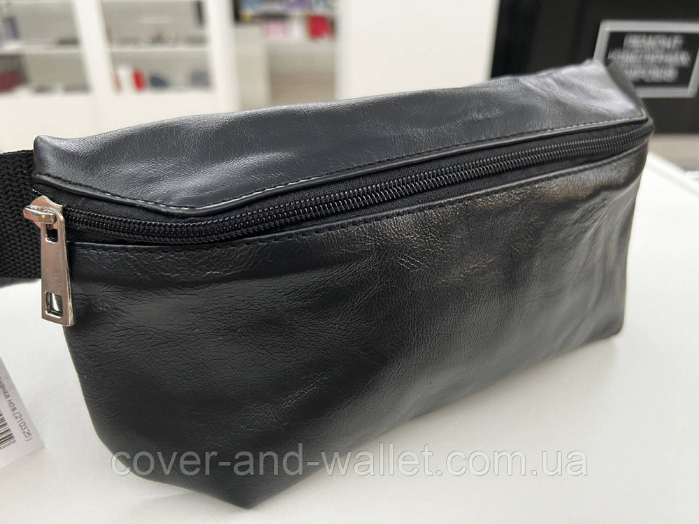 Недорогая сумка бананка из натуральной кожи в черном цвете PS Leather Киев - изображение 4