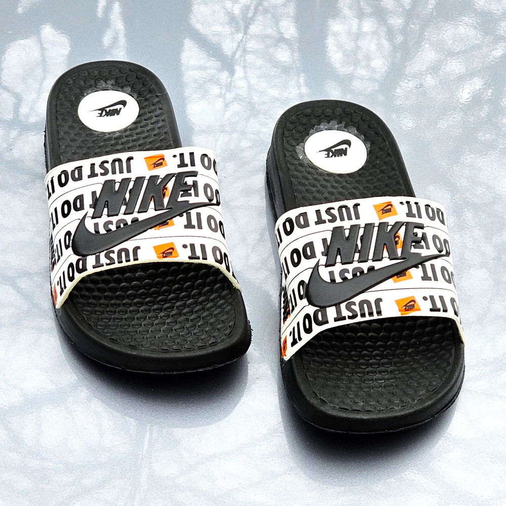 Чорні чоловічі Шльопанці Nike Сланці Білі капці Найк (розміри: 40,41,42,43,44) Дніпро - фото 4