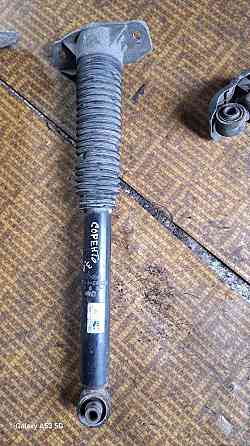 Задні амортизатори для Hyundai Santa Fe 2012-2018 року. Київ