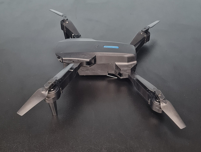 Евадрокоптер E88 PRO з 4K камерою (2 камери) FPV дрон Клевань - изображение 3