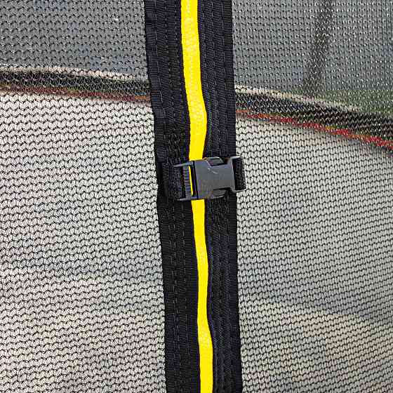 Батут inSPORTline Flea PRO с внутренней сеткой 244 см черный Киев