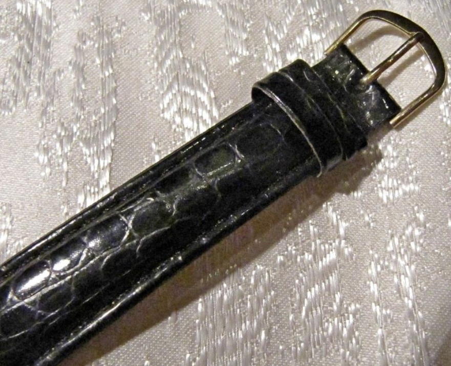 Часы кварцевые 