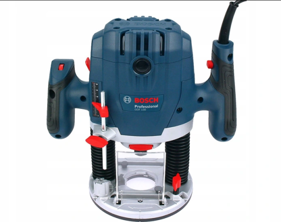 Компактный профессиональный фрезер Bosch GOF 130 (06016B7000): 1300Вт, 6-8 мм цанговый патрон Киев