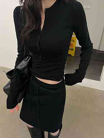 Женский базовый стильный лонгслив из вискозы. Одесса