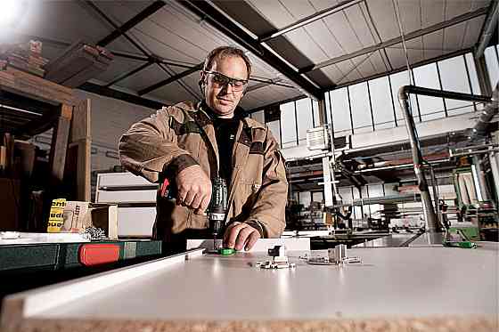Потужний акумуляторний дриль-шуруповерт Metabo PowerMaxx BS Basic LC 12 : 34 Нм, кейс шуруповерт для дому (600984500) Київ