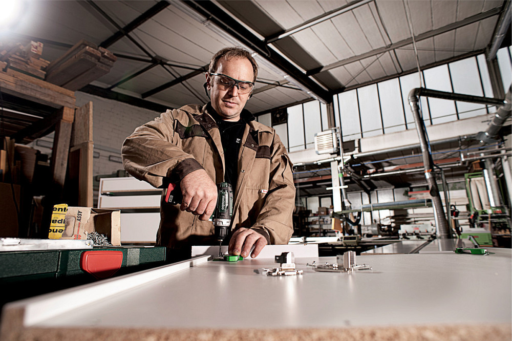 Потужний акумуляторний дриль-шуруповерт Metabo PowerMaxx BS Basic LC 12 : 34 Нм, кейс шуруповерт для дому (600984500) Київ - фото 4