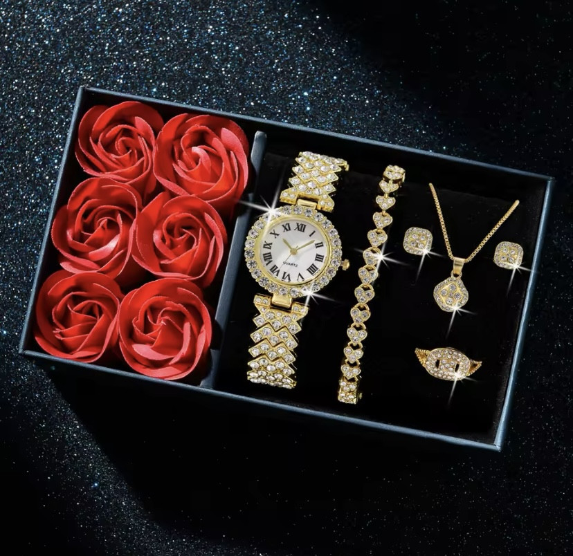 Подарочный набор для девушек наручные часы кольцо браслет ожерелье серьги в подарочной коробки золотой Киев - изображение 2