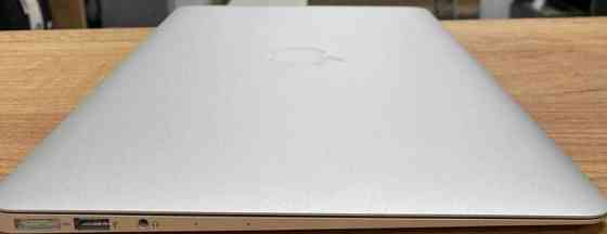 Ноутбук: MacBook Air 2017 (2020) 15 8/128Gb. Київ