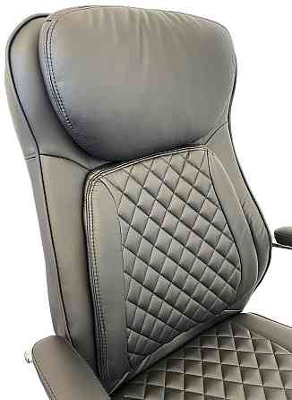 Офисное кресло руководителя Tehforward Lambo PU хром Anyfix Черный Киев