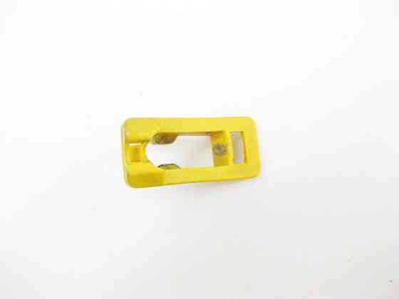 Mercedes-Benz  A2468870103 Втулка на капоті для опори CLA Shooting Brake X117 CLA C117 GLA X156 A-class W176 B-class W242 B-class W246 Одеса