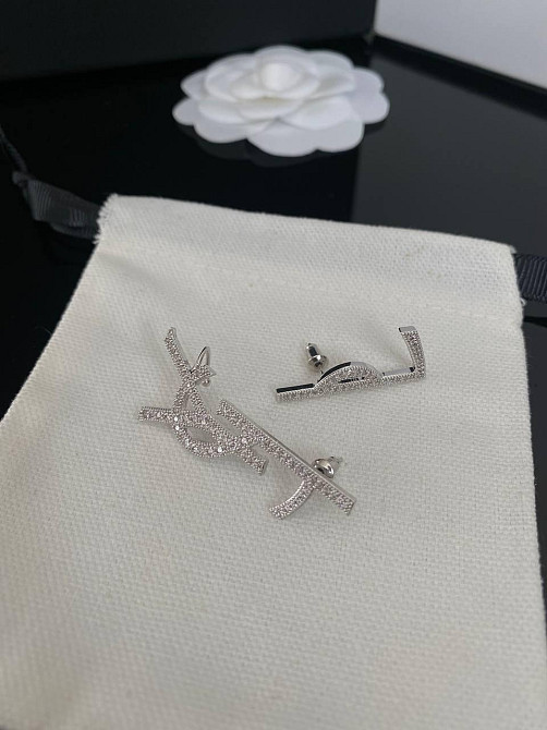 Брендовые серьги Cен Лоран / Saint Laurent, посеребрение Одесса - изображение 1