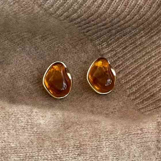 Серьги набор 5 пар в различных дизайнах с смола под янтарь золотистые,женская бижутерия серьги комплект Каменец-Подольский