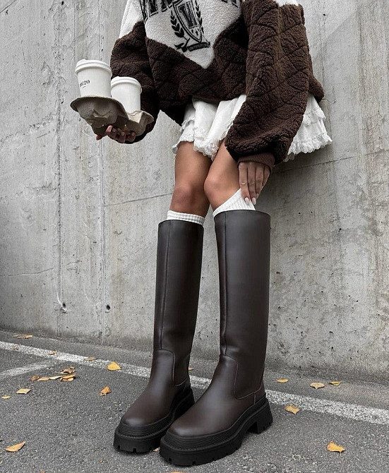 BIZONI Модні чоботи широкі зимові жіночі з натуральної шкіри на низькому ходу коричневі теплі р Коломыя - изображение 1