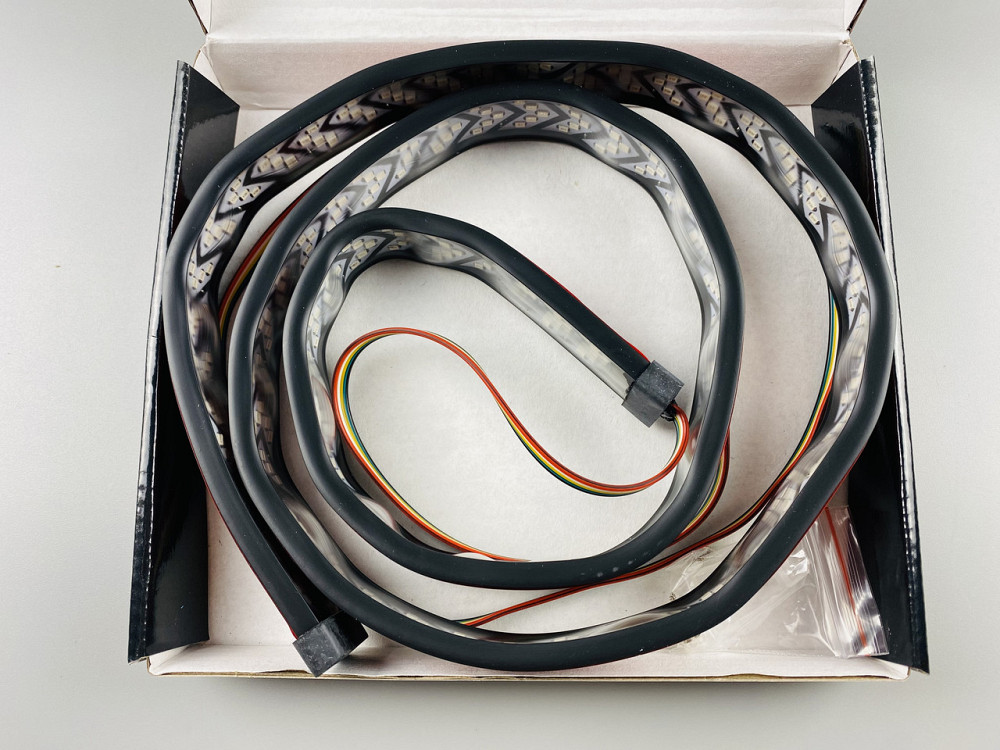 Led-стрічка в авто світлодіодна для додаткового освітлення, LED V стрічка стопи повороти автомобільні 12В-24В Мукачево - фото 9