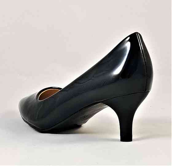 Жіночі Чорні Лакові Туфлі на Каблуку Модельні (розміри: 36,37) — 11-1 / 075-1 Дніпро
