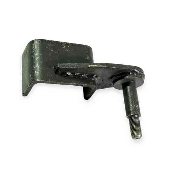 Кронштейн ГАЗ 3302 заднего нижний левый амортизатора Мукачево