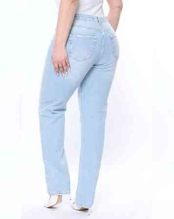 Женские классические светло-голубые джинсы батал деним 46 Одесса
