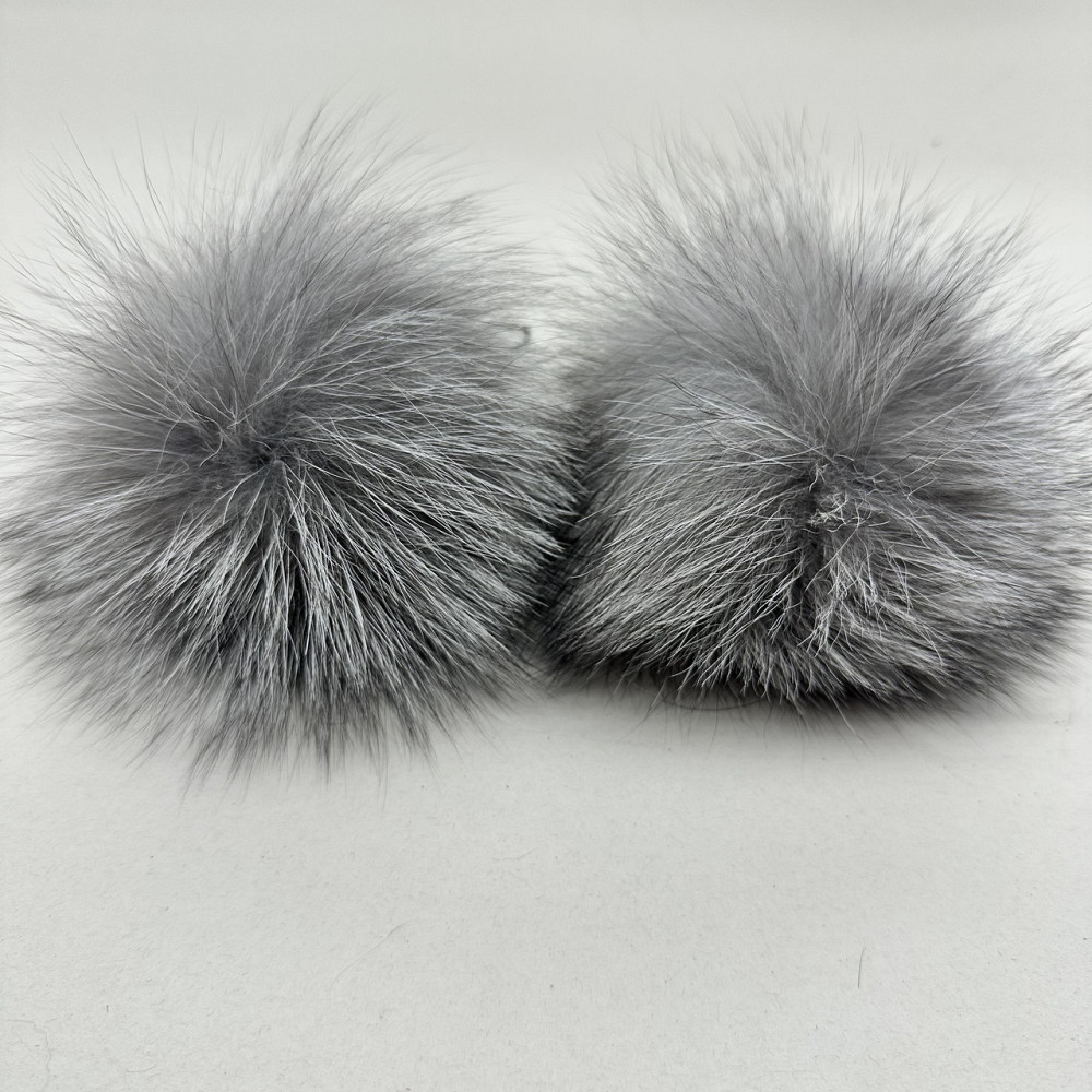 Помпон із натурального хутра блюфрост 15-16 см Сірий Харків - фото 2
