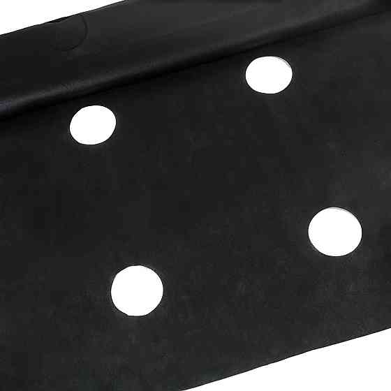 Агроволокно чорное 90 г/м2 1.07*10 м з перфорацією (2 отвори) пакетоване Дніпро