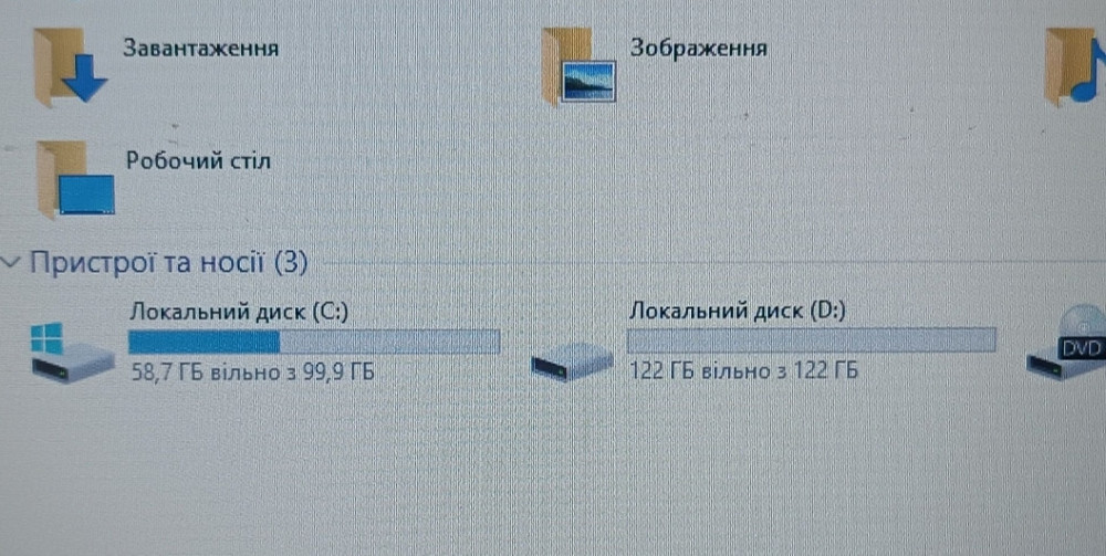 Ноутбук надёжный Dell Vostro 15.6/ Core i3/12 ОЗП / SSD240Gb. Киев - изображение 2
