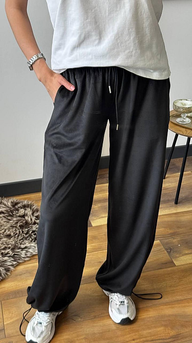 Женские прогулочные брюки из плюш велюра Черный, 42/44 Одесса - изображение 1