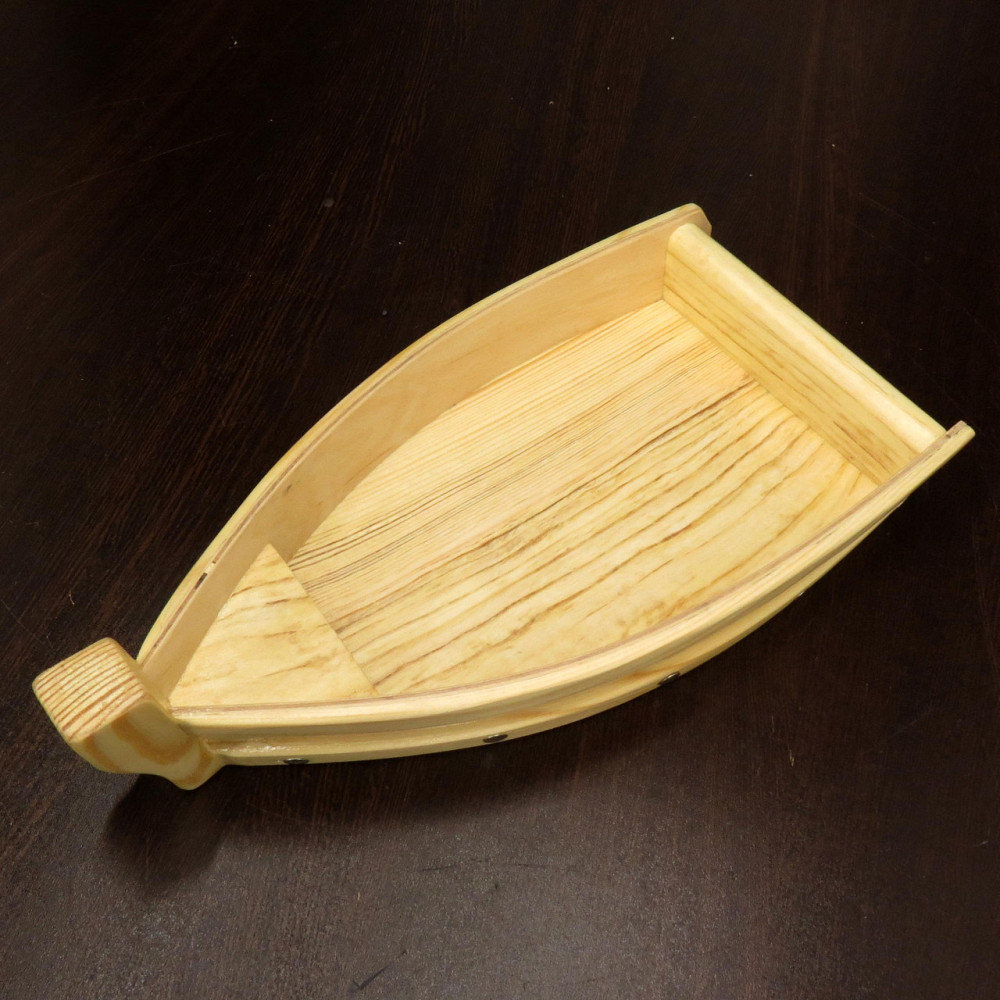 Лодка для подачи суши 