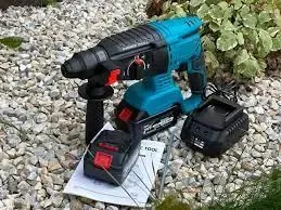 Перфоратор аккумуляторный 18В 6Ач Безщеточный 2 акб Коломия