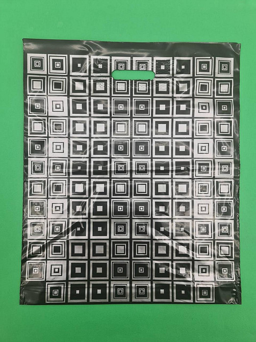 Пакет із прорізною ручкою (40*48)"Elite" Квадрати "Леомі (50 шт.) Харків - фото 1