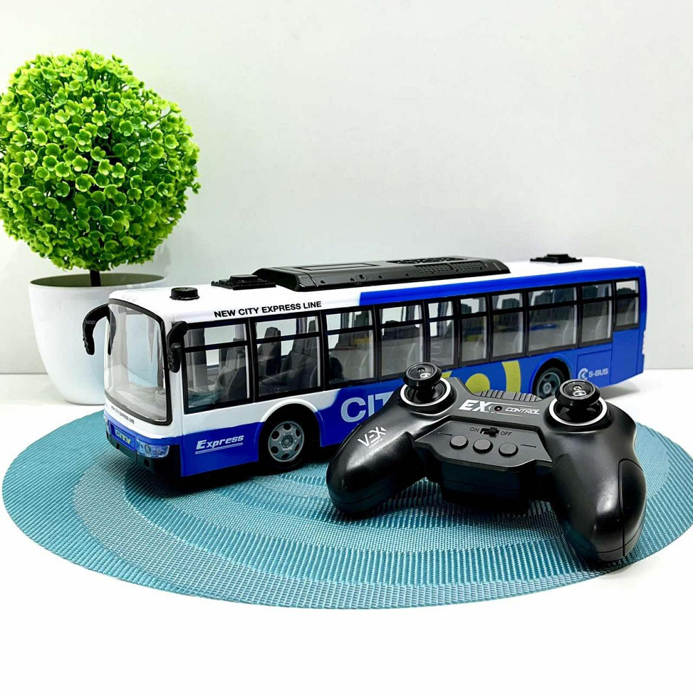 Автобус міський на радіокеруванні акумулятор 3.7V керування 2.4GHz підсвічування фар 38см Синій (666-695 NA) Чернігів - фото 4