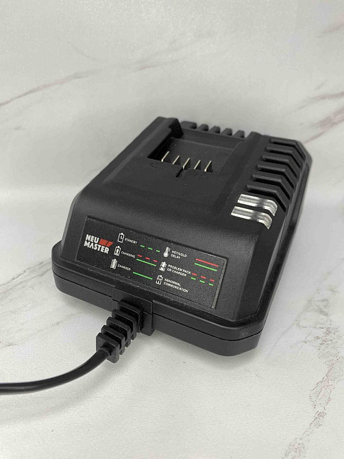 Зарядний пристрій для акумулятора Neu Master 21V 3.0Ah Li-ion 3A, швидка зарядка, для Neu Master 20V MAX, англійська вилка  Б/В Київ - фото 3