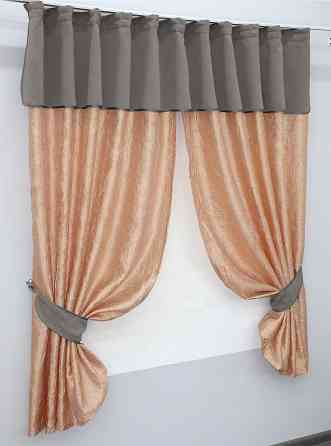 Кухонные шторы VR-Textil № 073к с ламбрекеном и подхватами персиковый со светло-серым 275х170 см (52-0137) Киев