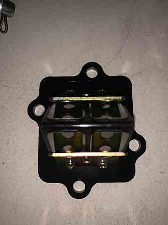 Лепестковый клапан   скутер Сузуки Адрес 50 Мукачево