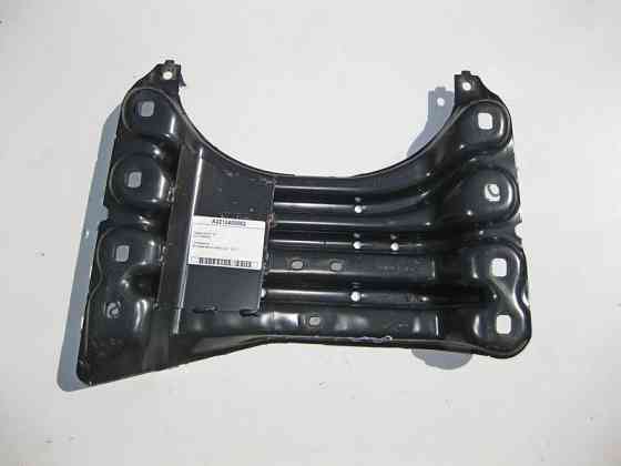 Mercedes-Benz  A2212400002 Траверса АКП при двигунах M272 V6 3.0л M276 V6 3.5л OM642 V6 3.0 cdi S-Class W221 Одесса