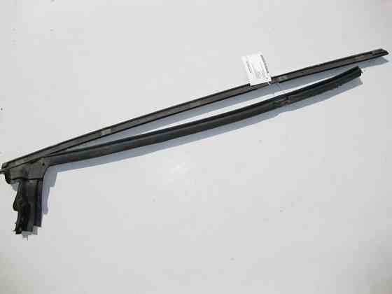 Mercedes-Benz  A2197300124 Ущільнювальна планка скла задніх лівих дверей CLS C219 Одесса