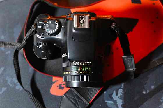 Дзеркальний фотоапарат Canon EOS 1100D + 18-55мм Дзеркалка.Комплект. Б\У Харків