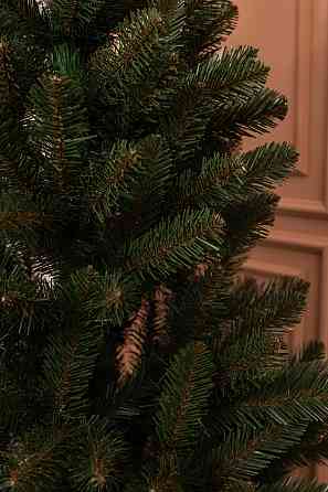 Штучна ялинка 2,2 м зелена, новорічна ялинка Різдвяна ніч SOK-3-6 Київ