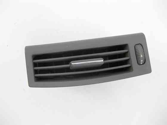 Mercedes-Benz  A2218300354 7251 Вентиляційний дефлектор для задніх пасажирів у стійці "B" лівий сірий S-class short W221 S-class long V221 Одеса