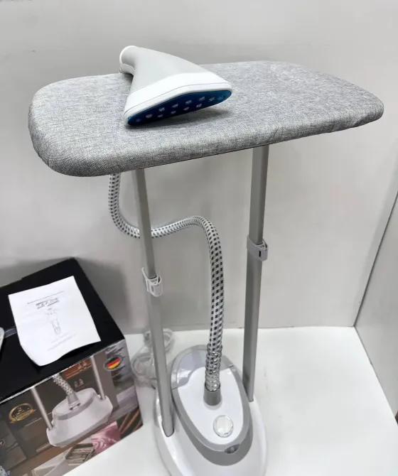 HandyHeat Белый Отпариватель вертикальный для одежды со стойкой Zepline ZP-129 3000W Коломия - фото 4